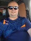 Ako ima neka dama ponuda On traži nju