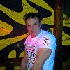 Trazim nesto ozbiljno ponuda On traži nju