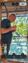 Buducnost u Swici, obrazovan. kulturan, prijatan ponuda On traži nju